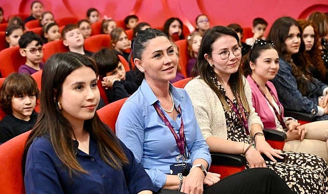 Manisa Büyükşehir Belediyesi’nin çocuklara çevre bilinci kazandırmak amacıyla hayata geçirdiği