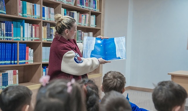 Keçiören Belediyesi Gül Adası Çocuk Gelişim Merkezi öğrencileri, Atatürk Cumhuriyet