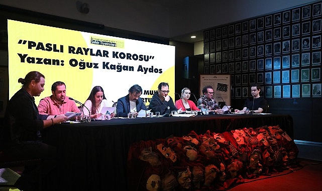 İstanbul Büyükşehir Belediyesi Şehir Tiyatroları’nın oyun yazarlarıyla seyirciyi buluşturduğu yeni