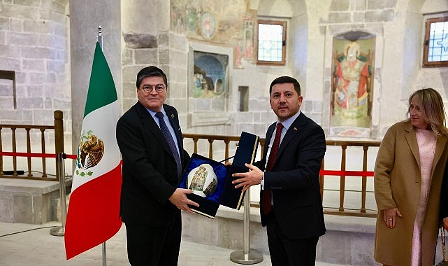 Meksika Büyükelçiliği ile Nevşehir Belediyesi iş birliğinde düzenlenen “Meksika Kültürel