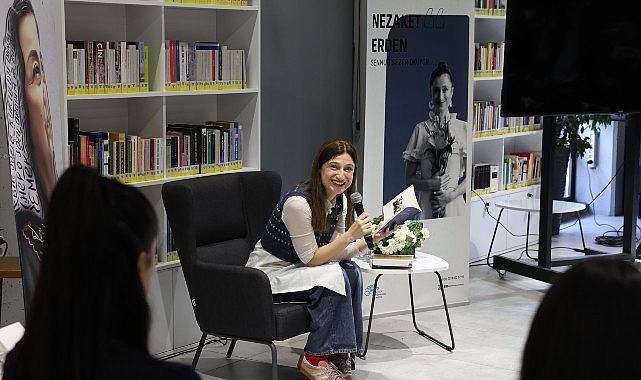 “2026 Yılın Yazarı Sennur Sezer” projesi kapsamında oyuncu Nezaket Erden,