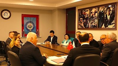 Nilüfer Belediyesi ve Türkiye Hentbol Federasyonu iş birliğiyle Özlüce ve