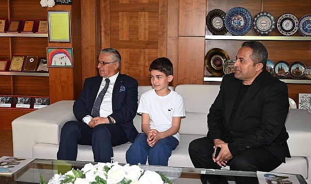 23 Nisan Ulusal Egemenlik ve Çocuk Bayramı kapsamında, Kemer Belediye