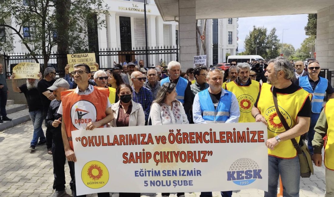 "Öğrencilere İstiklal Marşından Sonra Dini Tören Yapın Talimatı Verildi" İddiası!