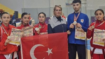 Makedonya’da düzenlenen Uluslararası Taekwondo Teknik Poomsae Şampiyonası’nda Seferihisar Belediyesi sporcuları