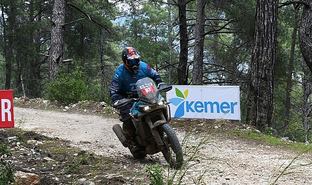 Kemer Belediyesi’nin destekleriyle Kemer Enduro Motosiklet Kulübü (KEMK) tarafından bu