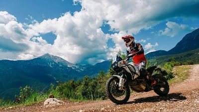 Kemer Belediyesi’nin destekleriyle Kemer Enduro Motosiklet Kulübü tarafından 10-12 Nisan