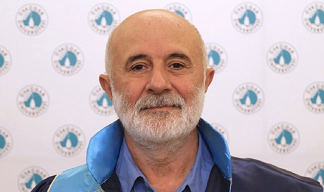 12 Nisan Uluslararası Sokak Çocukları Günü kapsamında değerlendirmede bulunan Prof.