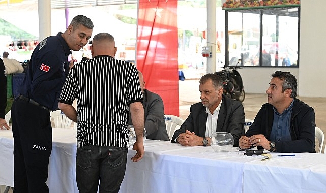 Kemer Belediye Başkanı Necati Topaloğlu’nun “Her mahalleye bir kapalı pazar