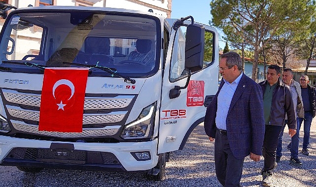 Ayvalık Belediyesi, temizlik hizmetlerinin daha etkin yürütülmesi amacıyla araç filosunu