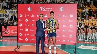 Vodafone’un isim sponsorluğunda 2025-2026 Sultanlar Ligi Sezonu tamamlandı. VakıfBank, Vodafone Sultanlar Ligi Play-Off