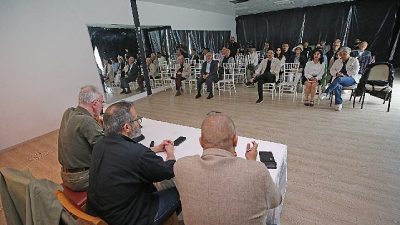 Karşıyaka’nın mimari kimliği, Çatı Bostanlı’da düzenlenen söyleşide uluslararası bakış açısıyla