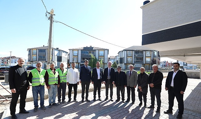 İnegöl Belediyesi, Alanyurt Yeni Mahalle bölgesinde 11 sokakta tretuvar uygulamalarını