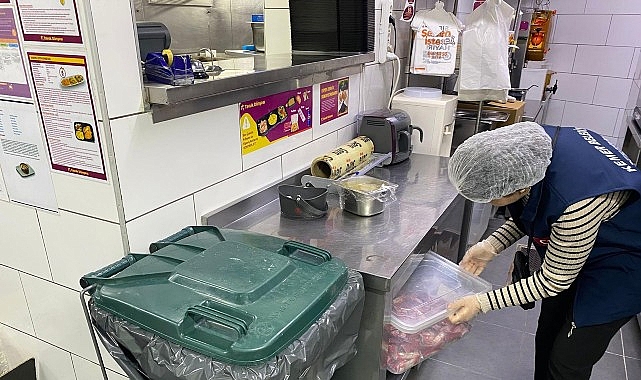 Kemer Belediyesi Zabıta Müdürlüğü ekipleri, ilçe genelindeki restoran ve kafelerde