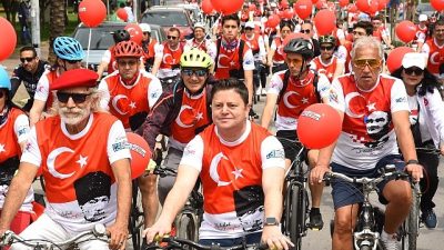 Kadıköy’de 19 Mayıs Atatürk’ü Anma, Gençlik ve Spor Bayramı, her