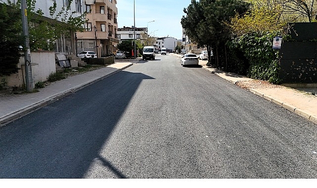 Kocaeli Büyükşehir Belediyesi, altyapı çalışmaları nedeniyle bozulan yollarda yenileme çalışmalarını