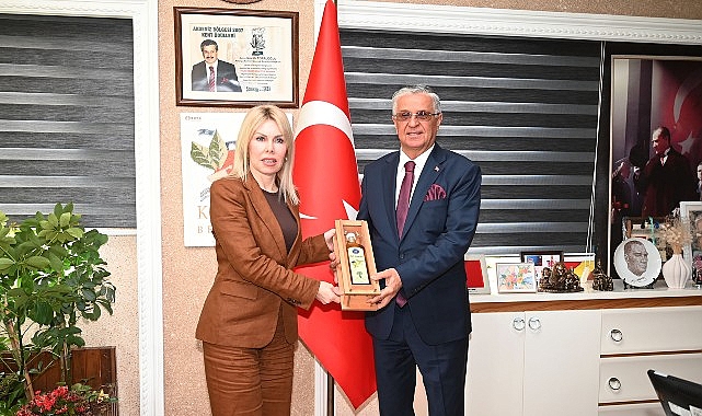 Akdeniz Üniversitesi Rektörü Prof. Dr. Özlenen Özkan, Kemer Belediye Başkanı