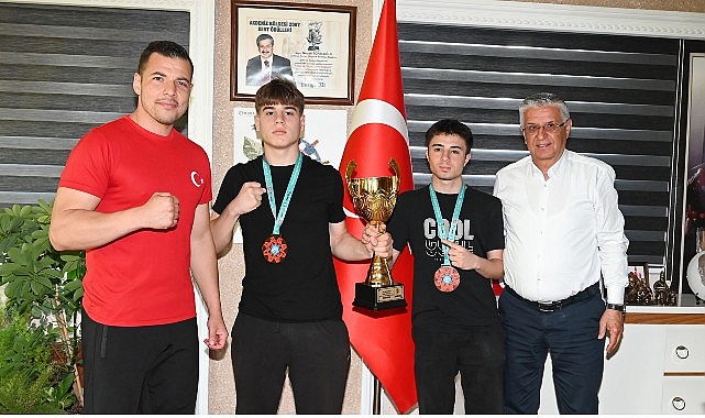 11. Uluslararası Açık Kick Boks Dünya Kupası’nda derece yapan Kemer
