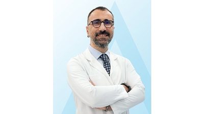 Yürürken ayak ucunuz yere takılıyor mu? Sık sık tökezliyor veya