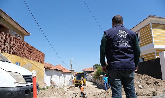 Çerçioğlu’nun öncülüğünde kent genelinde altyapı yatırımları devam ediyor.