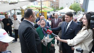 Kahramankazan Belediye Başkanı Selim Çırpanoğlu, CHP Ankara Milletvekili Adnan Beker