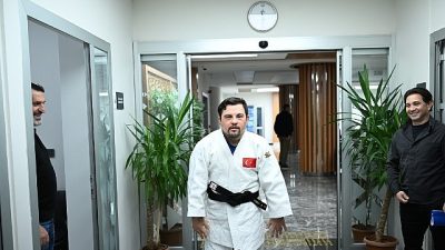 Kartepe Belediye Başkanı Av. M. Mustafa Kocaman, ilçenin yetiştirdiği başarılı