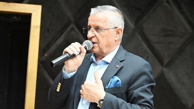 Kemer Belediye Başkanı Necati Topaloğlu, Ahmet Erkal Destek Eğitim Kurs