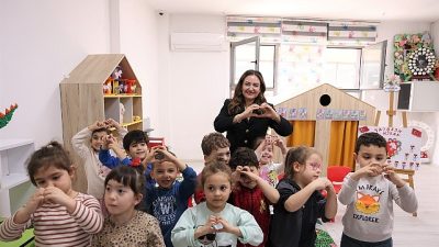Antalya Büyükşehir Belediyesi Başkan Vekili Büşra Özdemir, Büyükşehir kreşlerinde eğitim