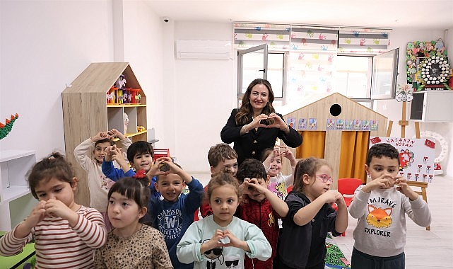 Antalya Büyükşehir Belediyesi Başkan Vekili Büşra Özdemir, Büyükşehir kreşlerinde eğitim