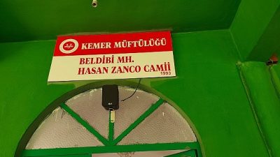 Kemer Belediyesi Temizlik İşleri Müdürlüğü ekipleri, Kemer genelinde bulunan cami