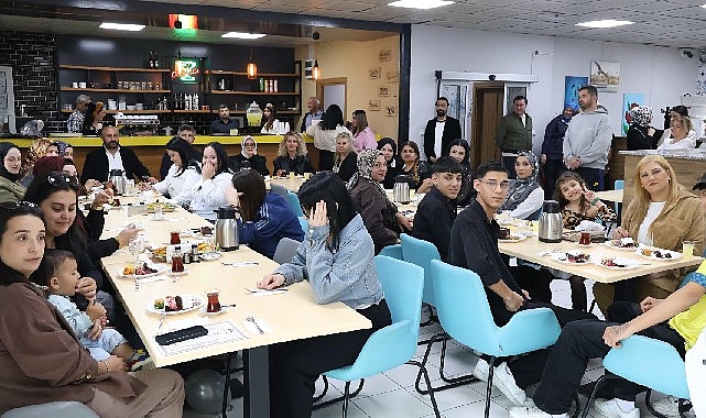 Kocaeli Büyükşehir Belediyesi bünyesinde faaliyet gösteren Beyaz Kalpler Eğitim ve