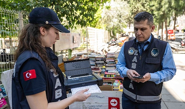 Bornova Belediyesi zabıta ekipleri, mobil uygulama ve taşınabilir yazıcı kullanarak kestikleri