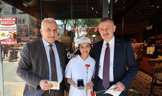 Kocaeli Büyükşehir Belediyesi, özel bireylerin sosyal yaşamdaki yerini güçlendirmek için