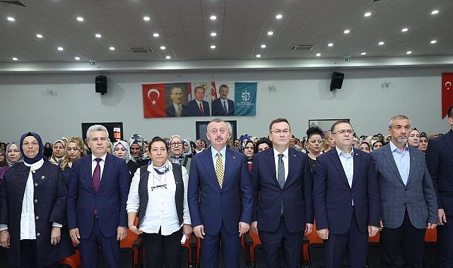 Kocaeli Büyükşehir Belediyesi Meslek ve Sanat Eğitim Kursları(KO-MEK) ilçe sergilerinde