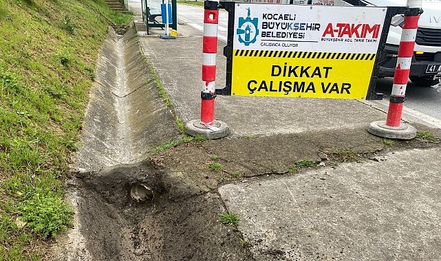 Kocaeli Büyükşehir Belediyesi, kent genelinde yürüttüğü bakım, onarım ve müdahale