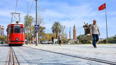 Antalya Büyükşehir Belediyesi ve iştirakine ait nostalji tramvayı, raylı sistem