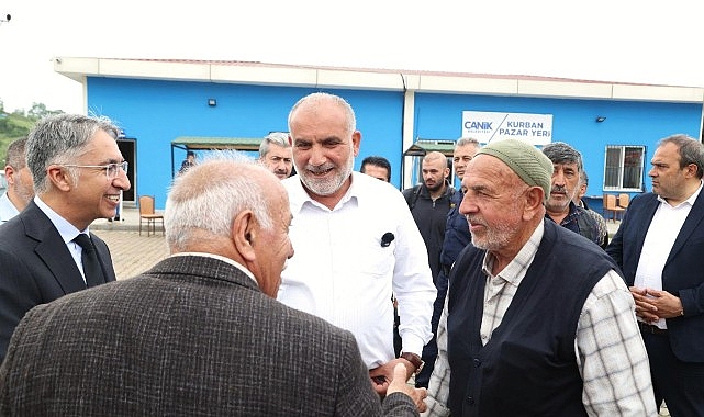 Canik Belediyesi Kurban Pazarı’na Büyük Rağbet Canik Belediyesi'nin Karadeniz'de örnek gösterilerin kurban pazarı, üreticilerin ve vatandaşların