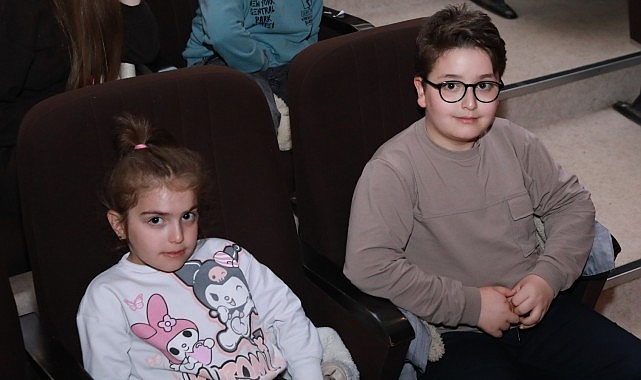 Keçiören Belediyesi Kent Tiyatrosu tarafından hazırlanan “Cesur Balık” adlı tiyatro