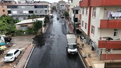 Üstyapı yenileme ve onarım çalışmalarını hem kırsal kesimlerde hem de