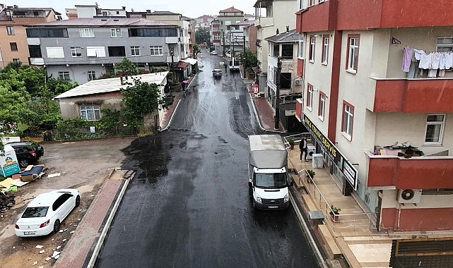 Üstyapı yenileme ve onarım çalışmalarını hem kırsal kesimlerde hem de