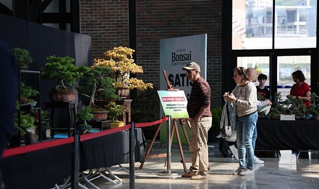Kocaeli Büyükşehir Belediyesi'nin destekleriyle düzenlenen 6. Ulusal Bonsai Sergisi ve