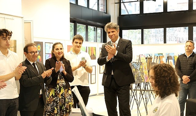 Kartepe Belediyesi Sanat Evi, Ertuğrulgazi Anadolu Lisesi öğrencilerinin hazırladığı “Gençlerin
