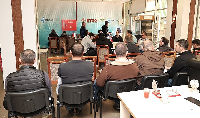 Osmangazi Belediyesi her hafta düzenli olarak gerçekleştirdiği istihdam buluşmalarıyla iş