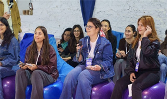 İzmirli gençlere dünyadan iklim desteği İzmir Büyükşehir Belediyesi’nin uluslararası Youth Climate Action Fund programına seçilmesiyle