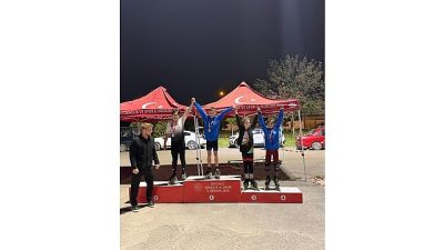 Kocaeli Büyükşehir Belediyesi Kağıtspor Kulübü, farklı branşlarda elde ettiği derecelerle