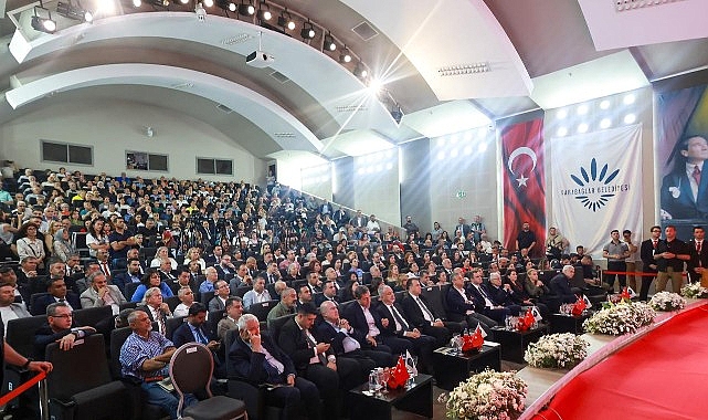 Karabağlar Belediyesi, Türkiye'ye örnek olması hedeflenen “Karabağlar Dönüşüm Modeli” ile