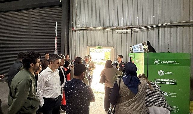 Kocaeli’de sıfır atık hedefi tam yol ilerliyor Kocaeli Büyükşehir Belediyesi koordinasyonunda düzenlenen “Sıfır Atık Yönetim Sistemi Değerlendirme