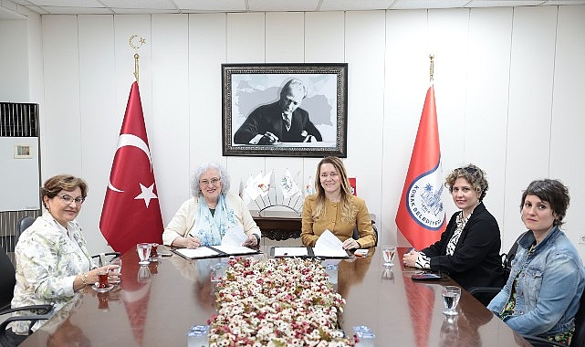 Konak’ta eşit yaşam için iş birliği: “Mücadeleyi birlikte büyüteceğiz” Toplumsal cinsiyet eşitliğinin güçlendirilmesi amacıyla Konak Belediyesi ile Eşit Yaşam