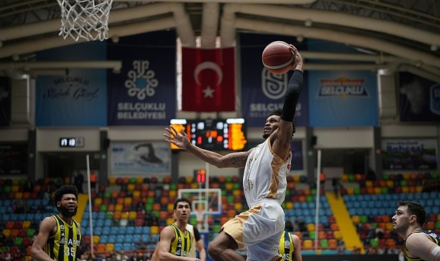Türkiye Sigorta Türkiye Basketbol Ligi’nde normal sezonun tamamlanmasının ardından play-off