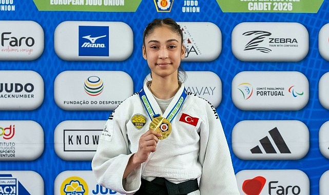 Konya Büyükşehirli Judocu Havva Sena Tokmak, Avrupa Şampiyonu Olarak Bayram Sevinci Yaşattı Konya Büyükşehir Belediyesporlu judocu Havva Sena Tokmak, Portekiz’de düzenlenen Ümitler